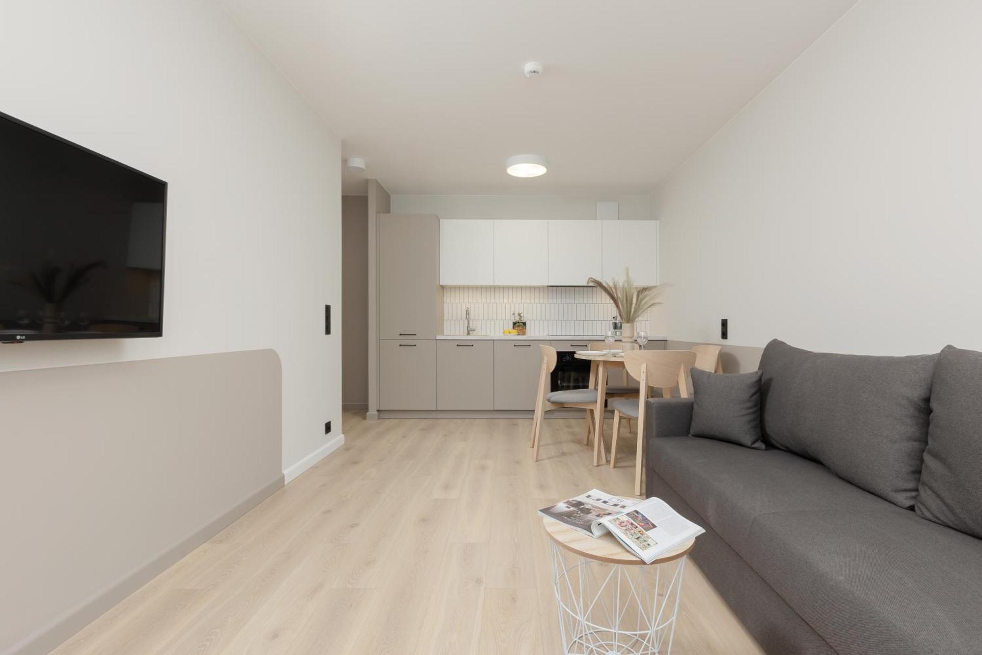 Aparthotel Mokotow Business Center By Noclegi Renters Varsovie Extérieur photo